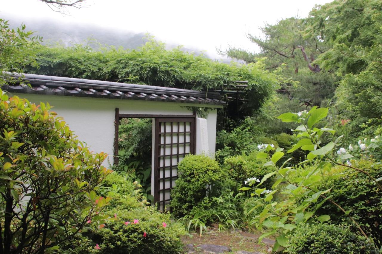 Villa Yamaguchi House,Historic Private House With Open-Air Hot Springs Hakone Exterior foto